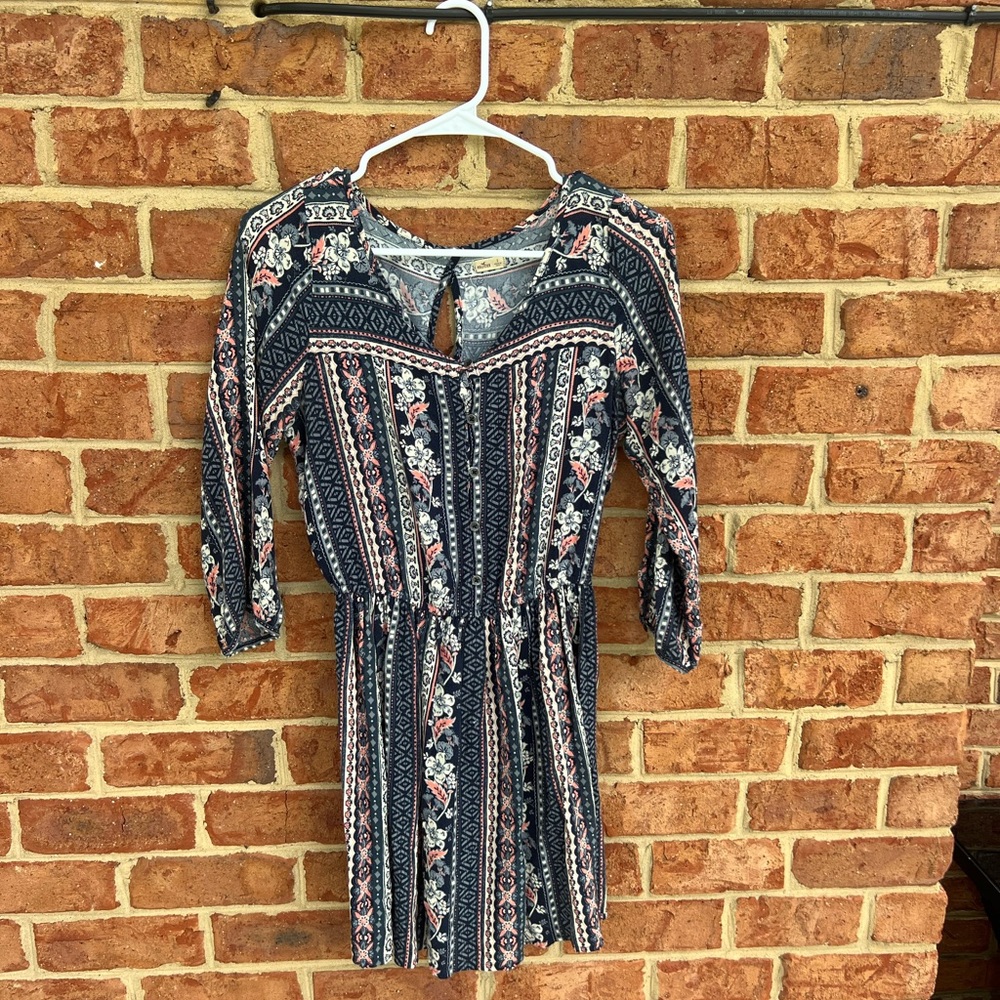 Hollister 3/4 Sleeve Dress